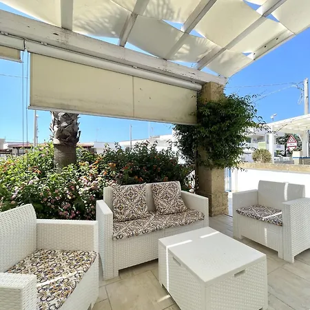 Viola - Con Giardino A Pochi Passi Dal Mare Appartement